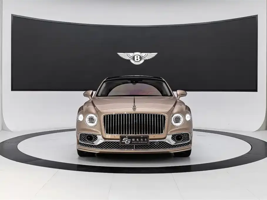 Bentley Flying Spur — фото 8