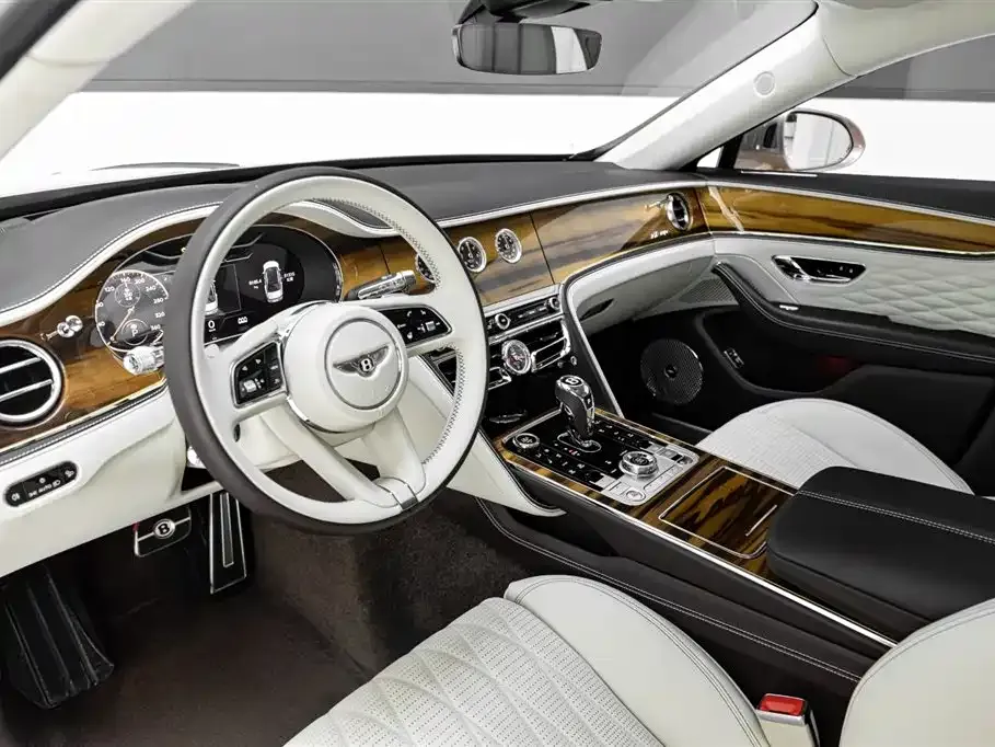 Bentley Flying Spur — фото 4