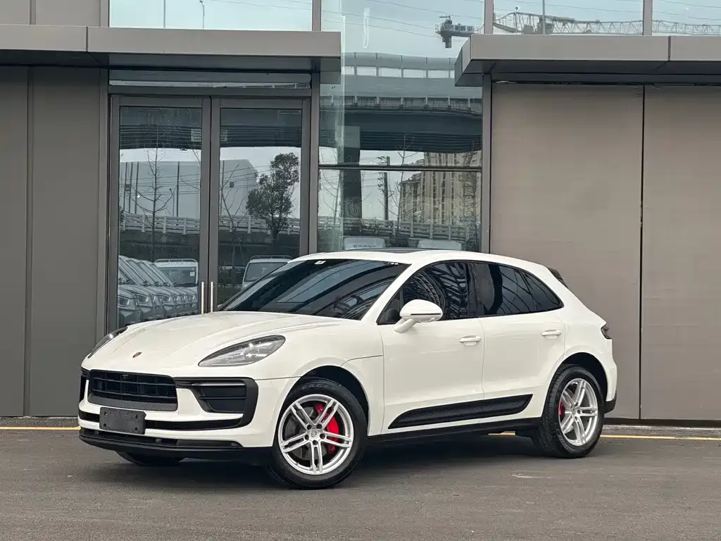 Porsche Macan — фото 1