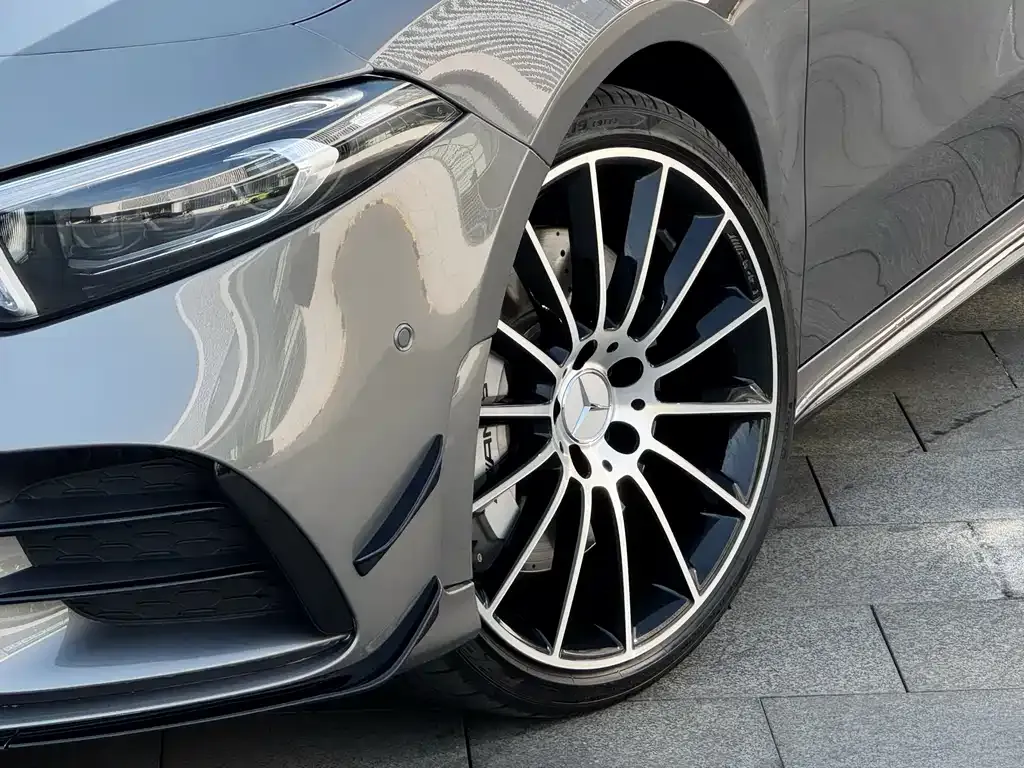 Mercedes-Benz A-Class AMG — фото 4