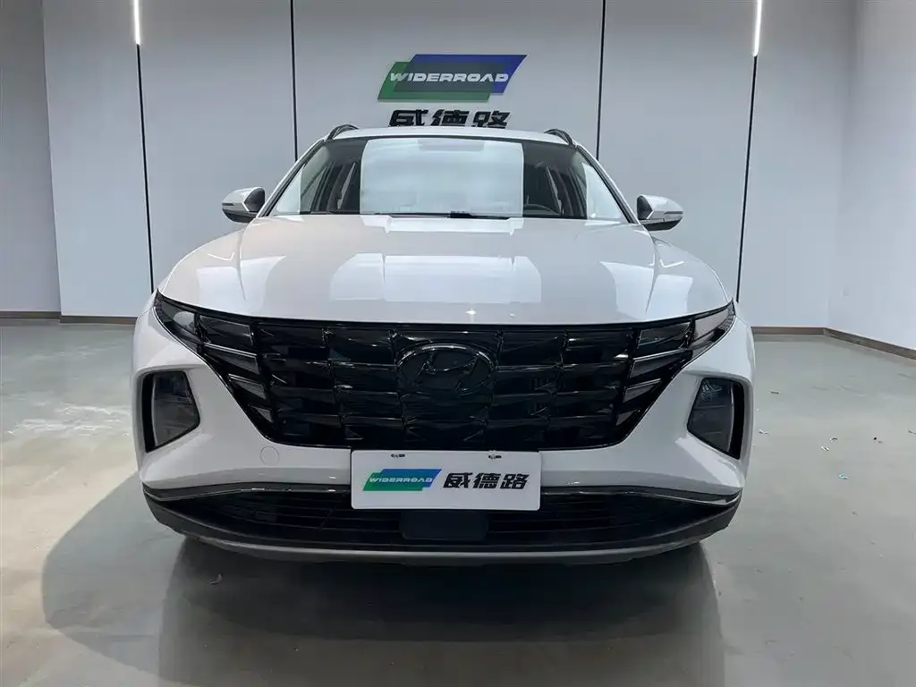 Hyundai Tucson — фото 2