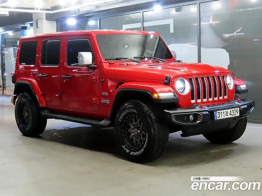 Jeep Wrangler — фото 1