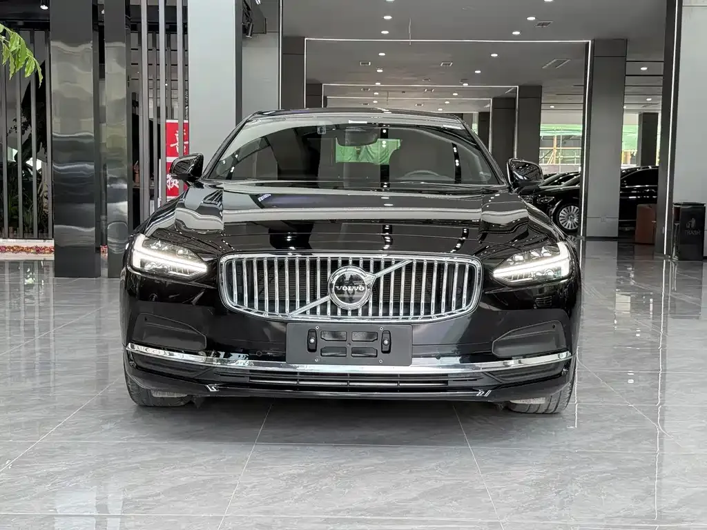 Volvo S90 — фото 2