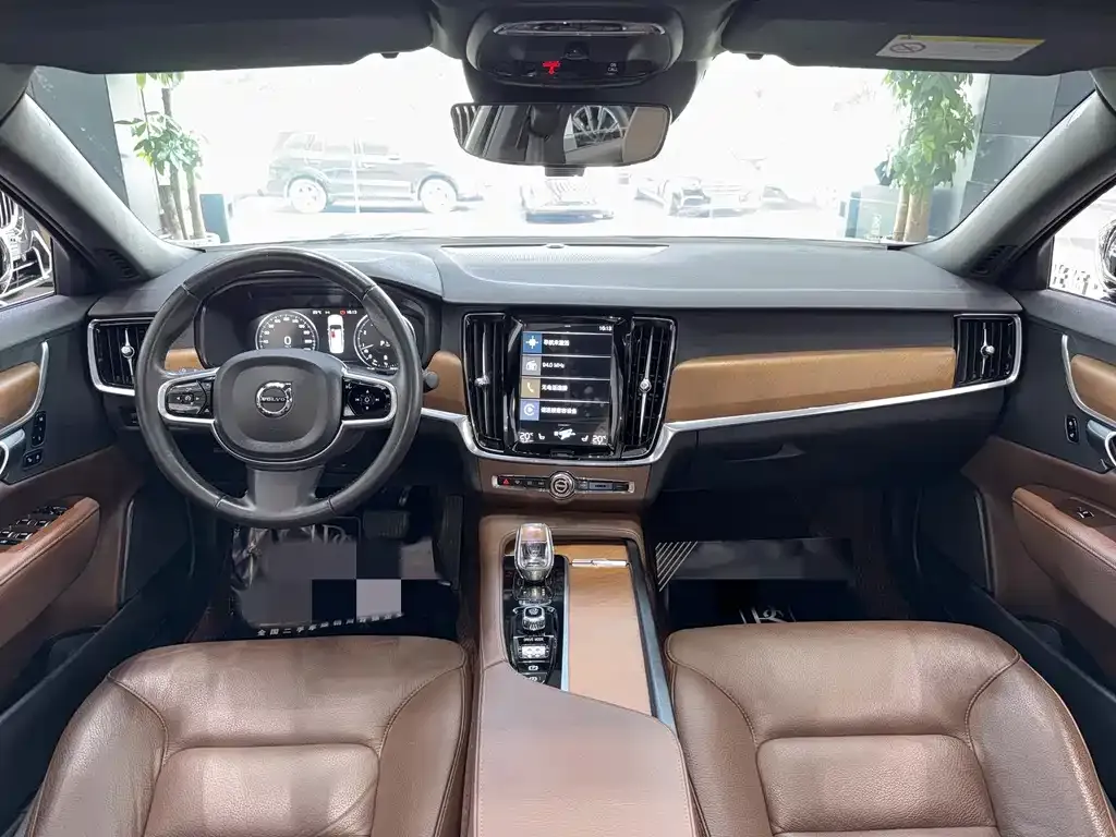 Volvo S90 — фото 3