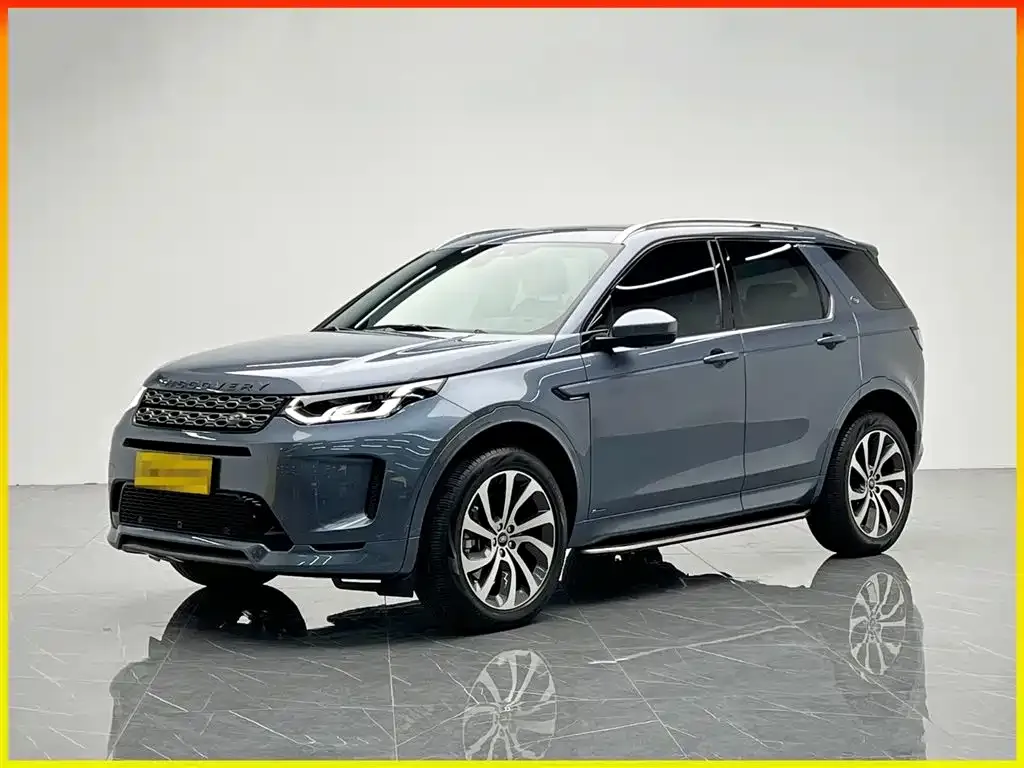 Land Rover Discovery Sport — фото 1