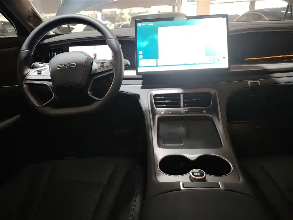 BYD Hiace 07 DM-i — фото 6