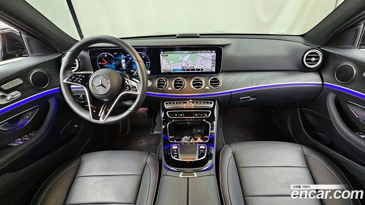 Mercedes-Benz E-Class — фото 5