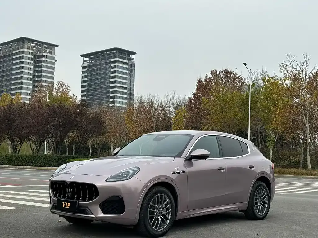 Maserati Grecale — фото 1