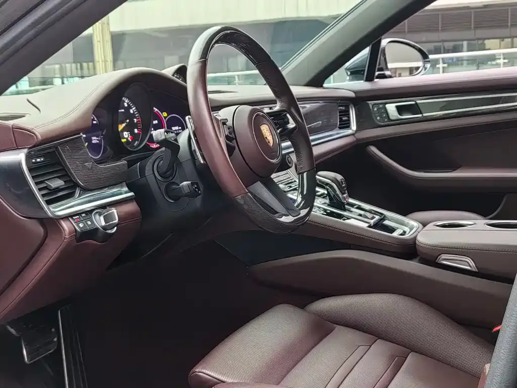 Porsche Panamera Hybrid — фото 4