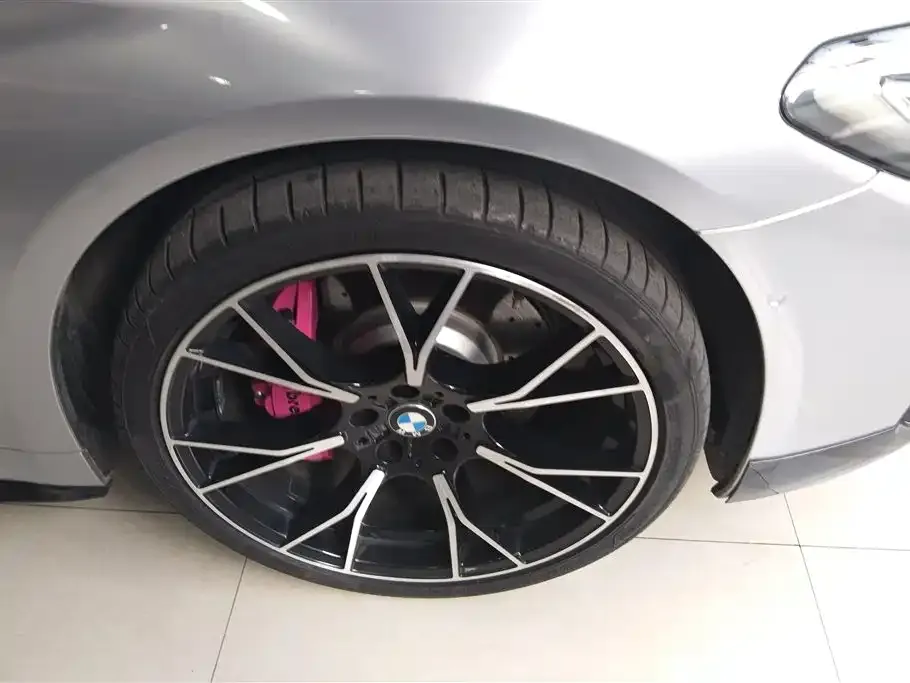 BMW 5 Series New Energy — фото 4