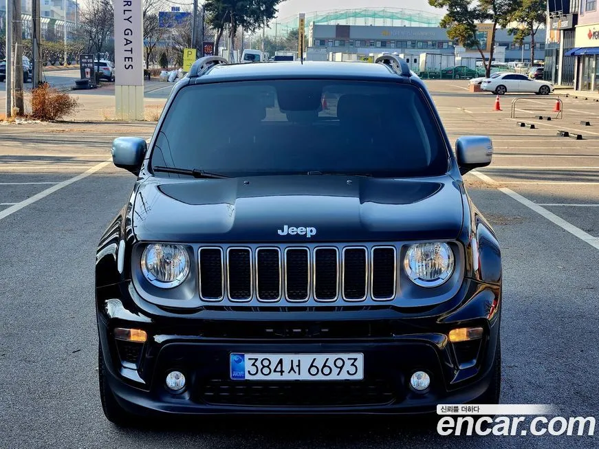 Jeep Renegade — фото 1