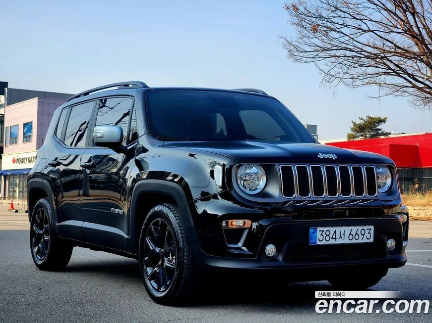Jeep Renegade — фото 4