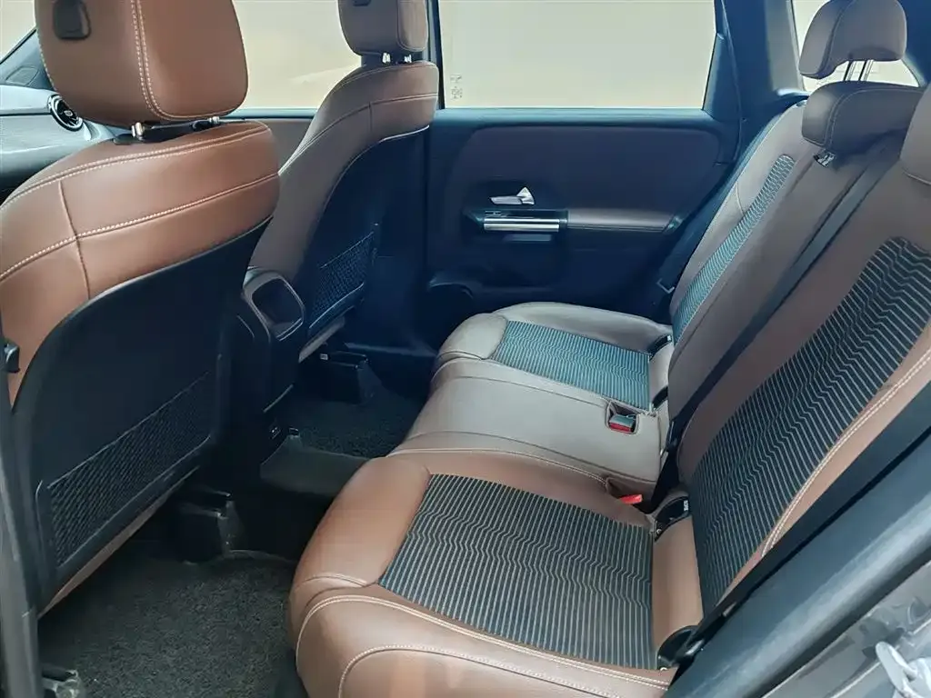Mercedes-Benz B-Class — фото 10