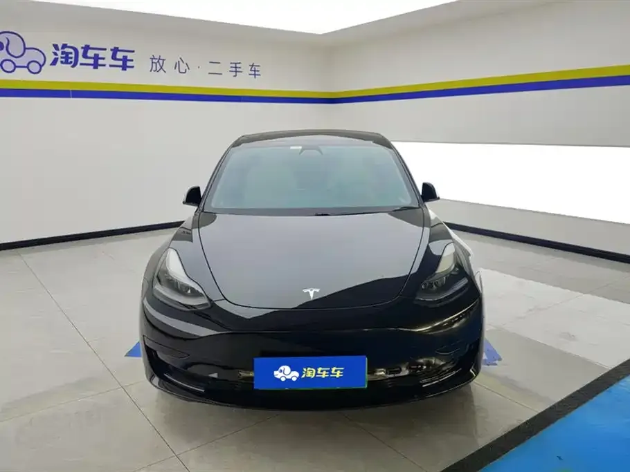 Tesla Model 3 — фото 4