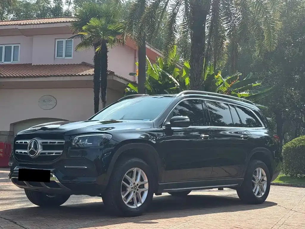 Mercedes-Benz GLS — фото 1