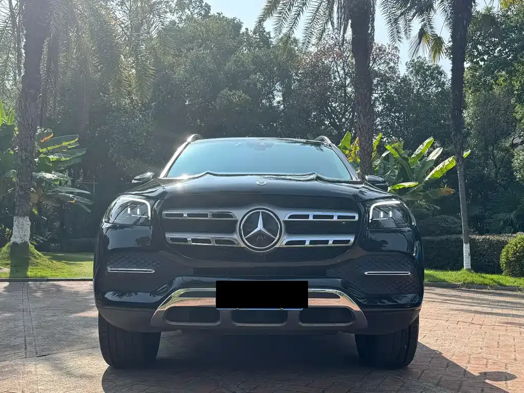 Mercedes-Benz GLS — фото 10