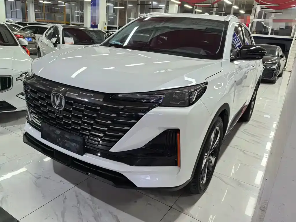 Changan CS55PLUS — фото 1