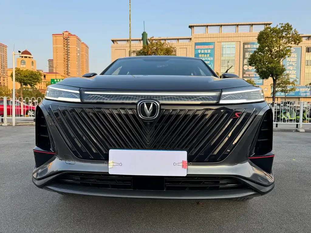 Changan CS75PLUS — фото 7