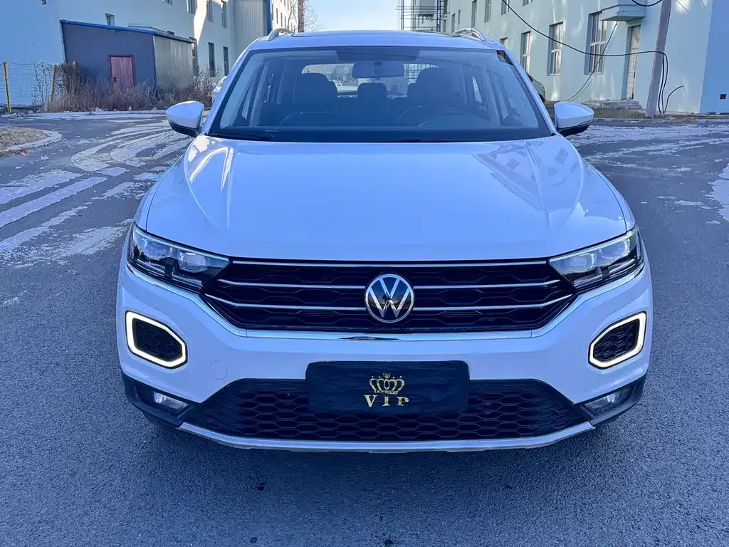 Volkswagen T-Roc — фото 4