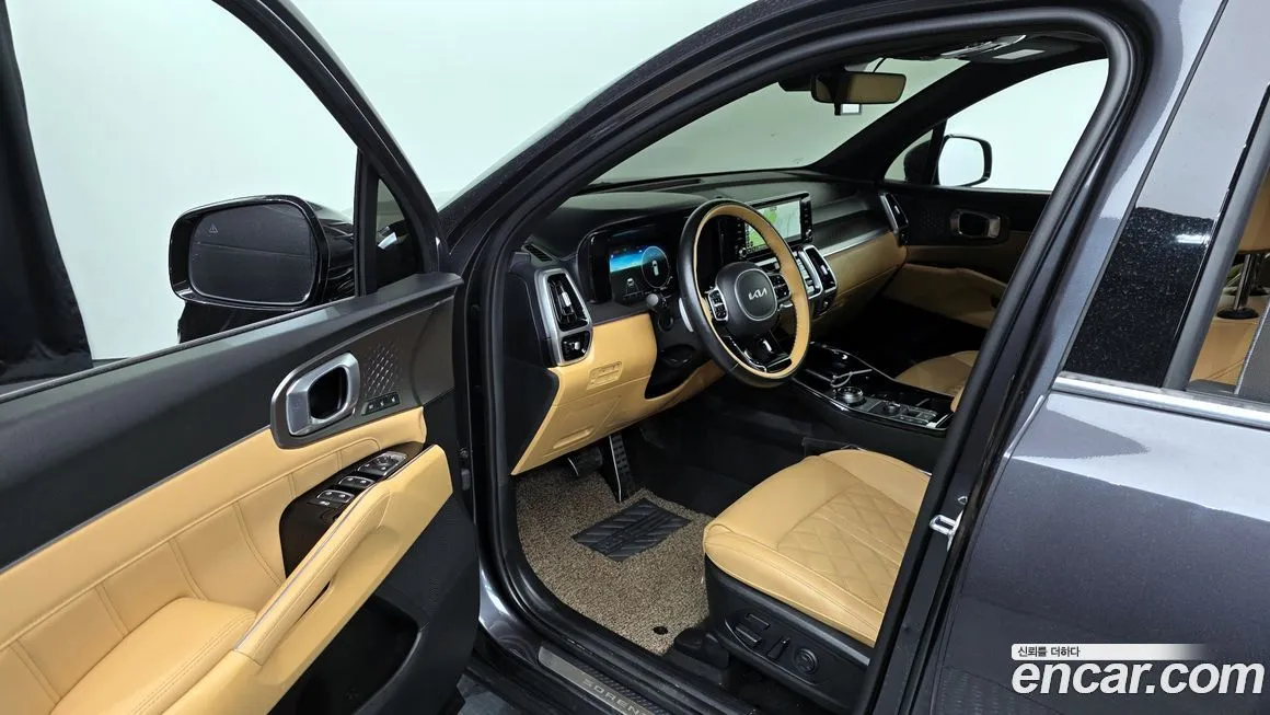 Kia Sorento — фото 10