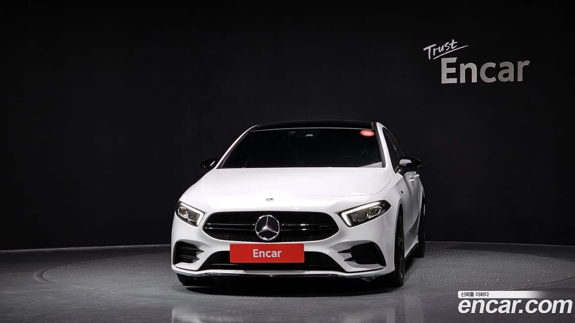 Mercedes-Benz A-Class — фото 7