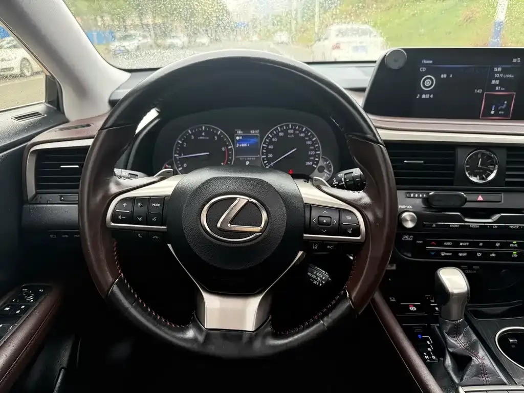 Lexus RX — фото 2