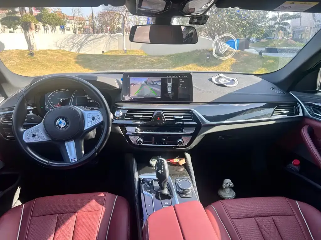BMW 5 Series — фото 2