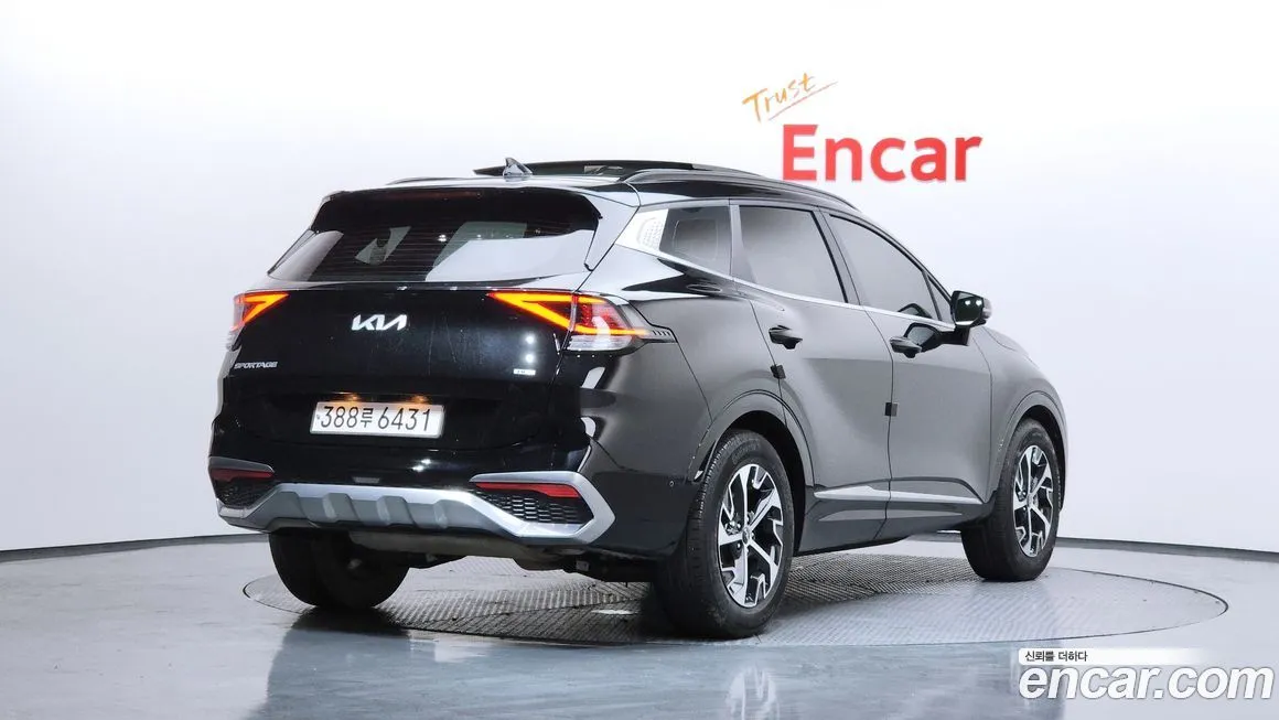 Kia Sportage — фото 10