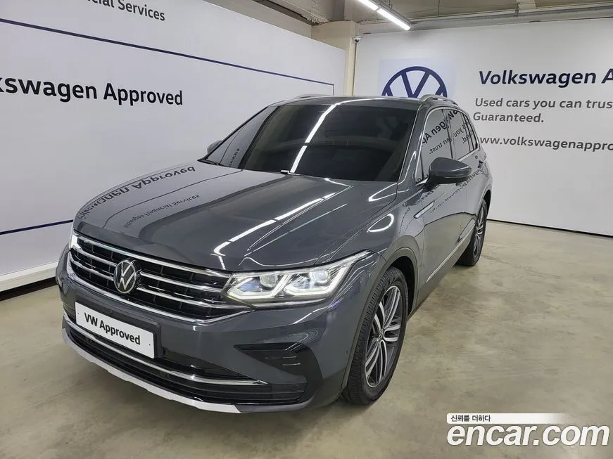 Volkswagen Tiguan — фото 1