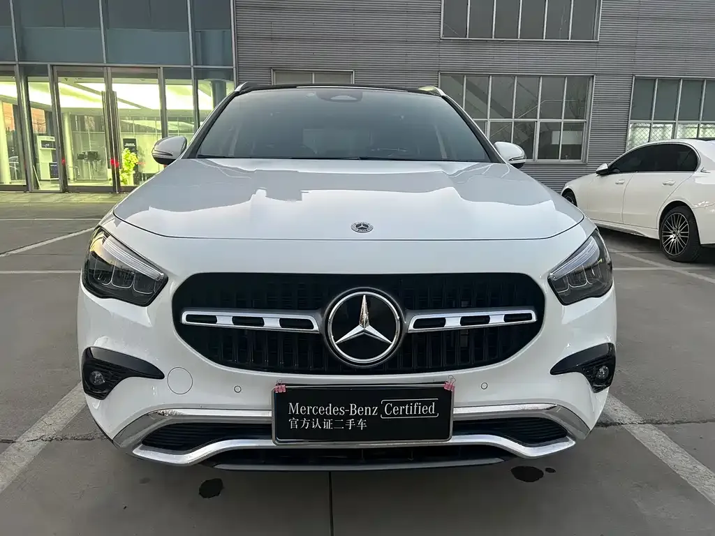 Mercedes-Benz GLA — фото 6