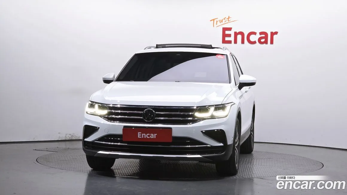 Volkswagen Tiguan — фото 5