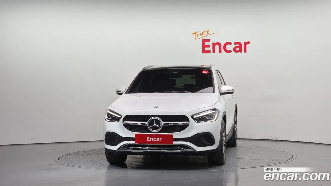 Mercedes-Benz GLA-Class — фото 3