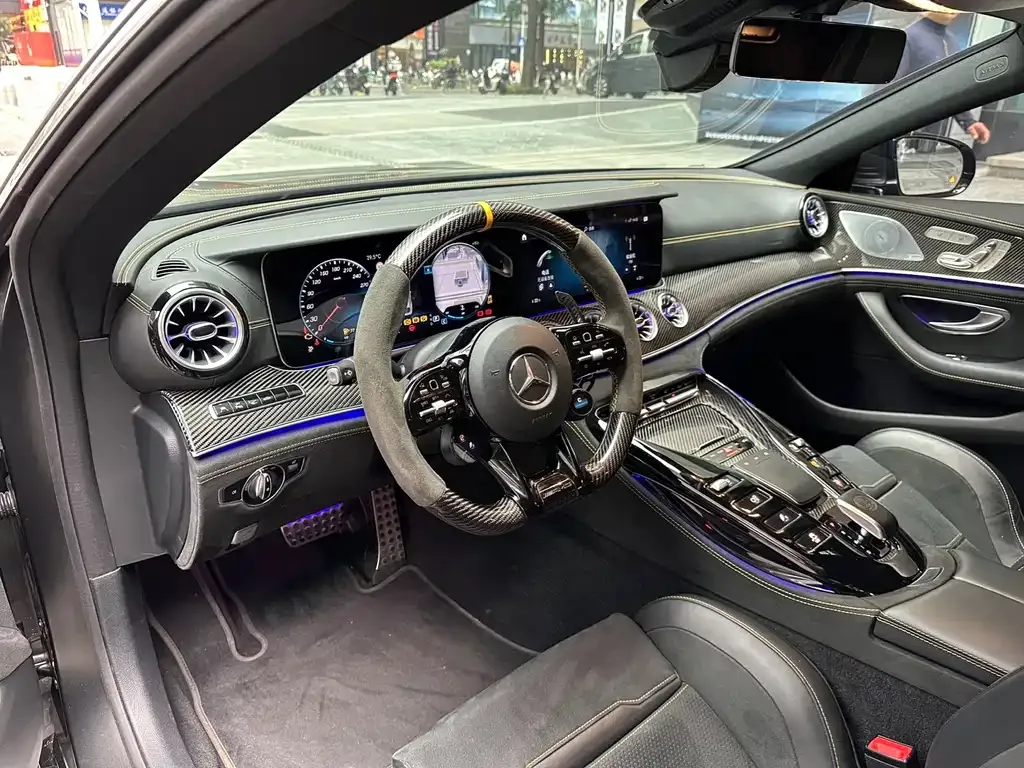 Mercedes-Benz AMG GT — фото 6