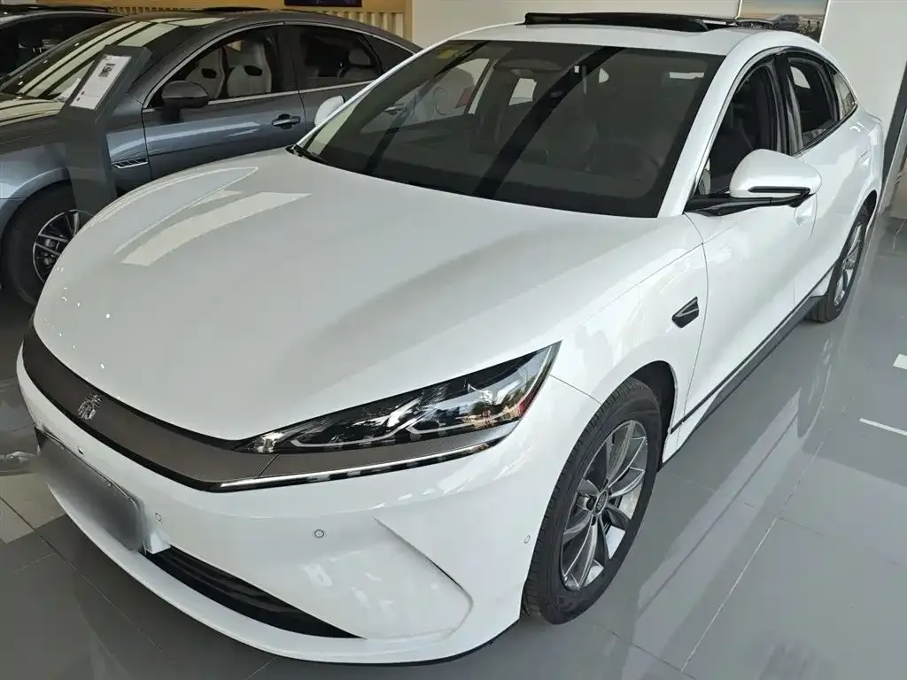 BYD Qin L — фото 2