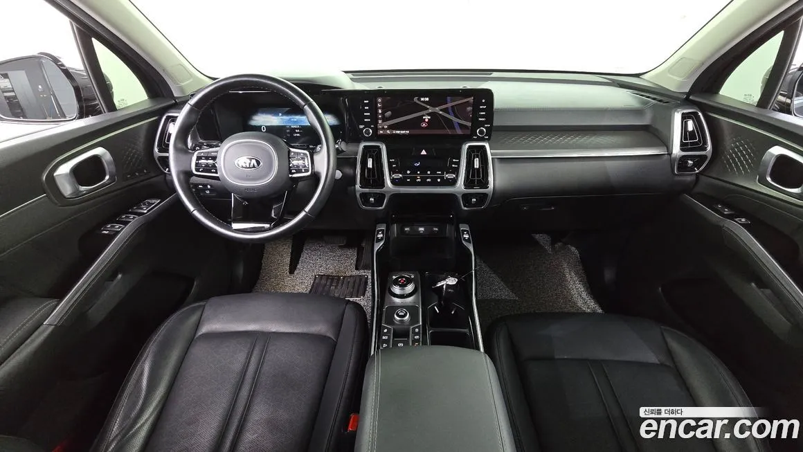 Kia Sorento — фото 7