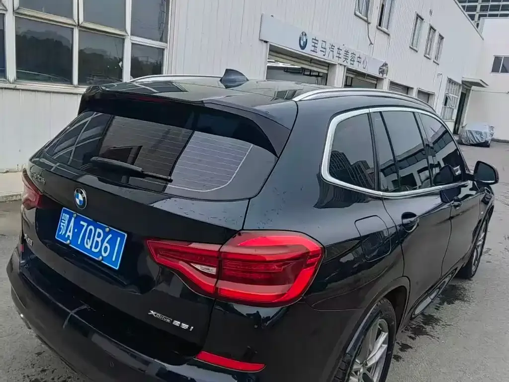 BMW X3 — фото 9