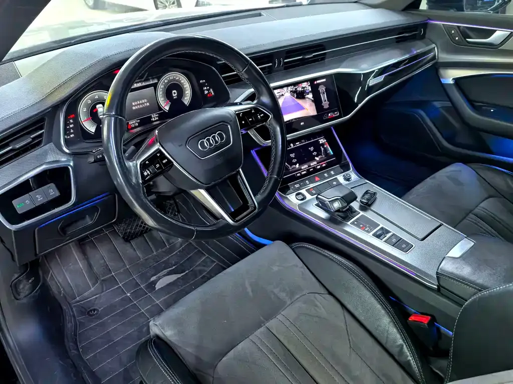 Audi A6L — фото 5
