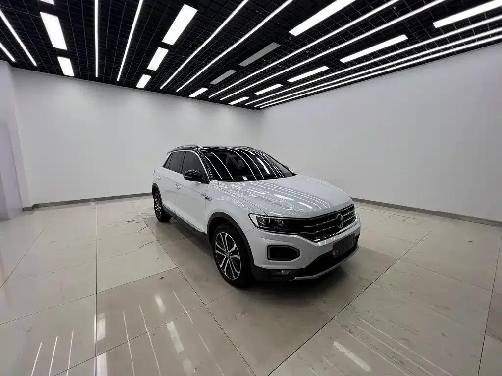 Volkswagen T-Roc — фото 3