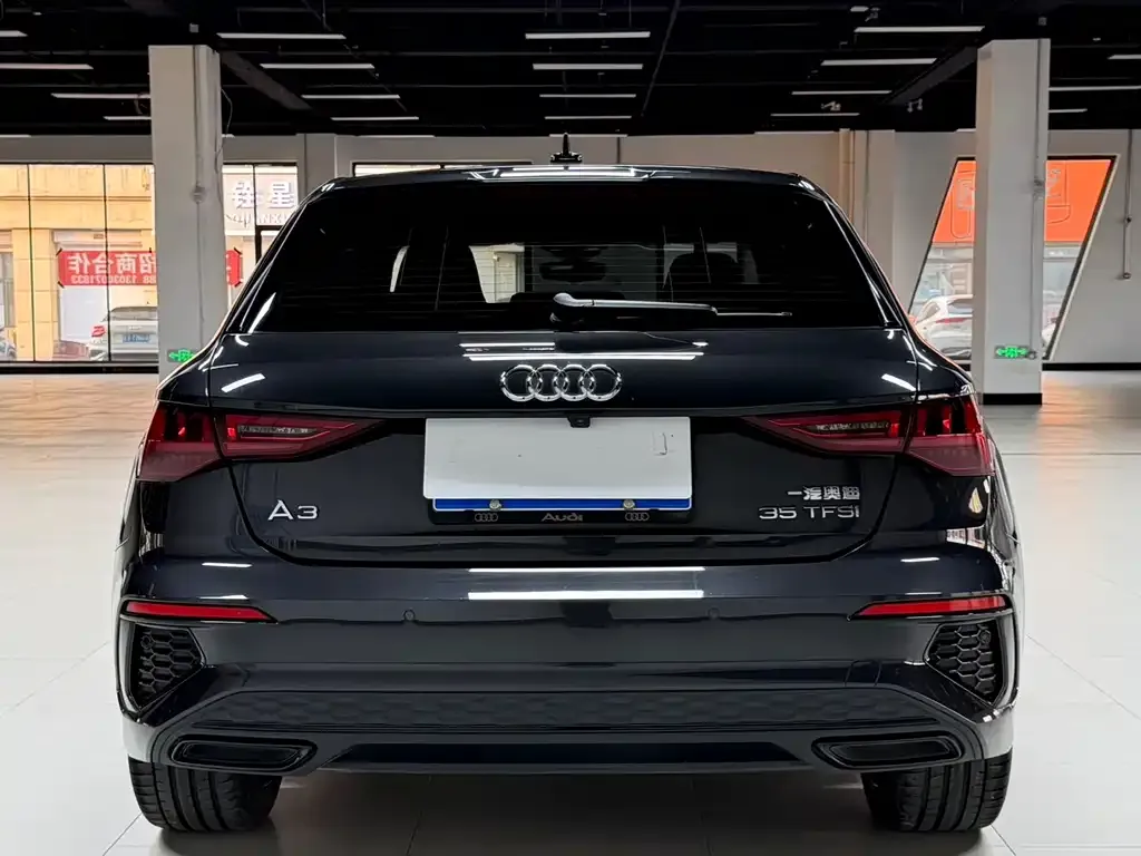 Audi A3 — фото 2