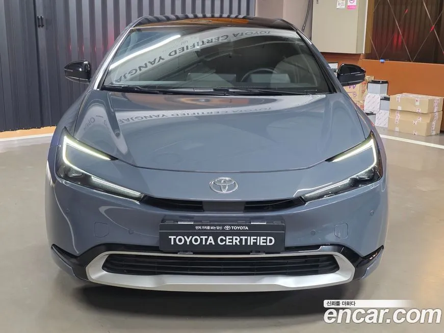 Toyota Prius — фото 8