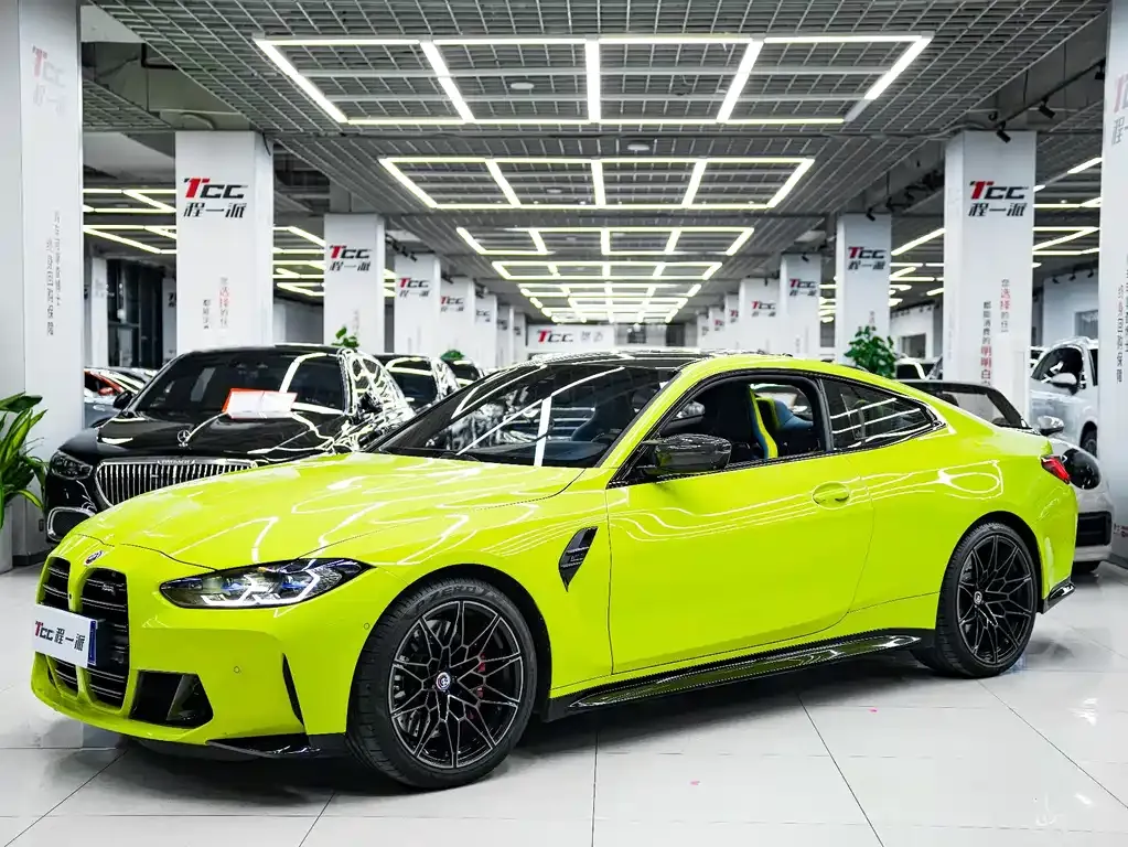 BMW M4 — фото 1