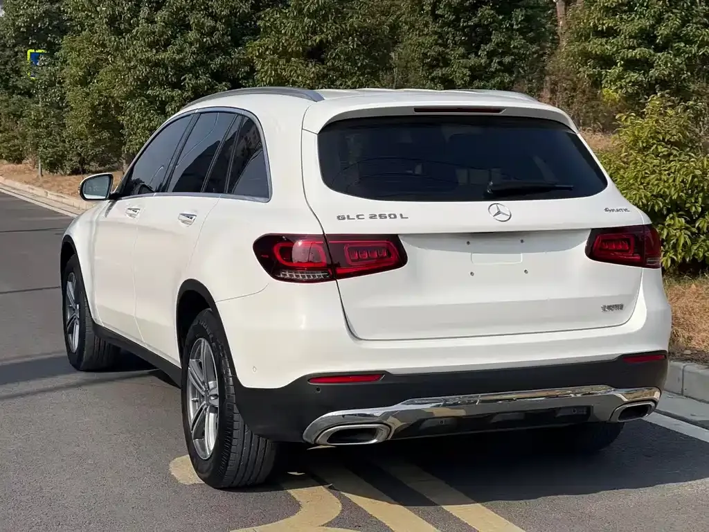 Mercedes-Benz GLC — фото 8