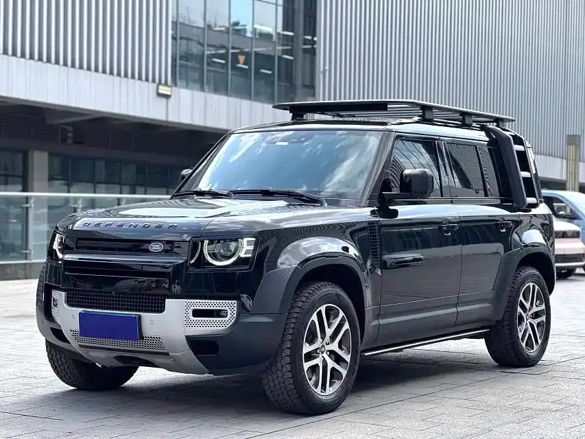 Land Rover Defender — фото 1