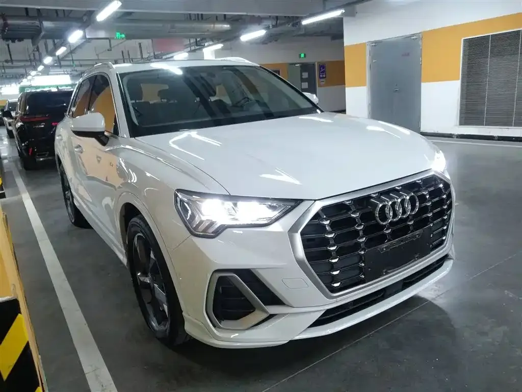 Audi Q3 — фото 4