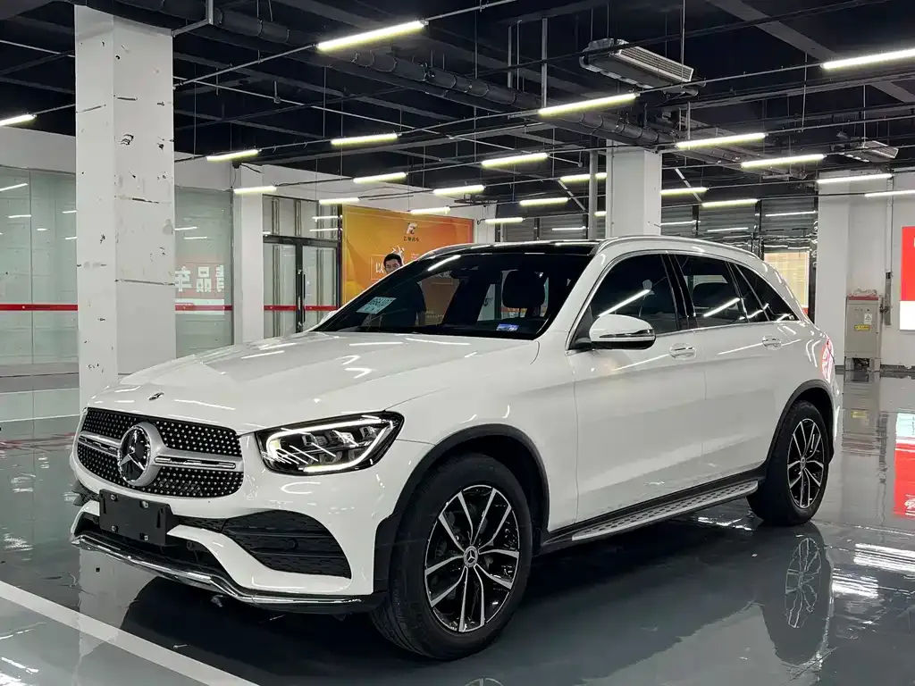 Mercedes-Benz GLC — фото 1
