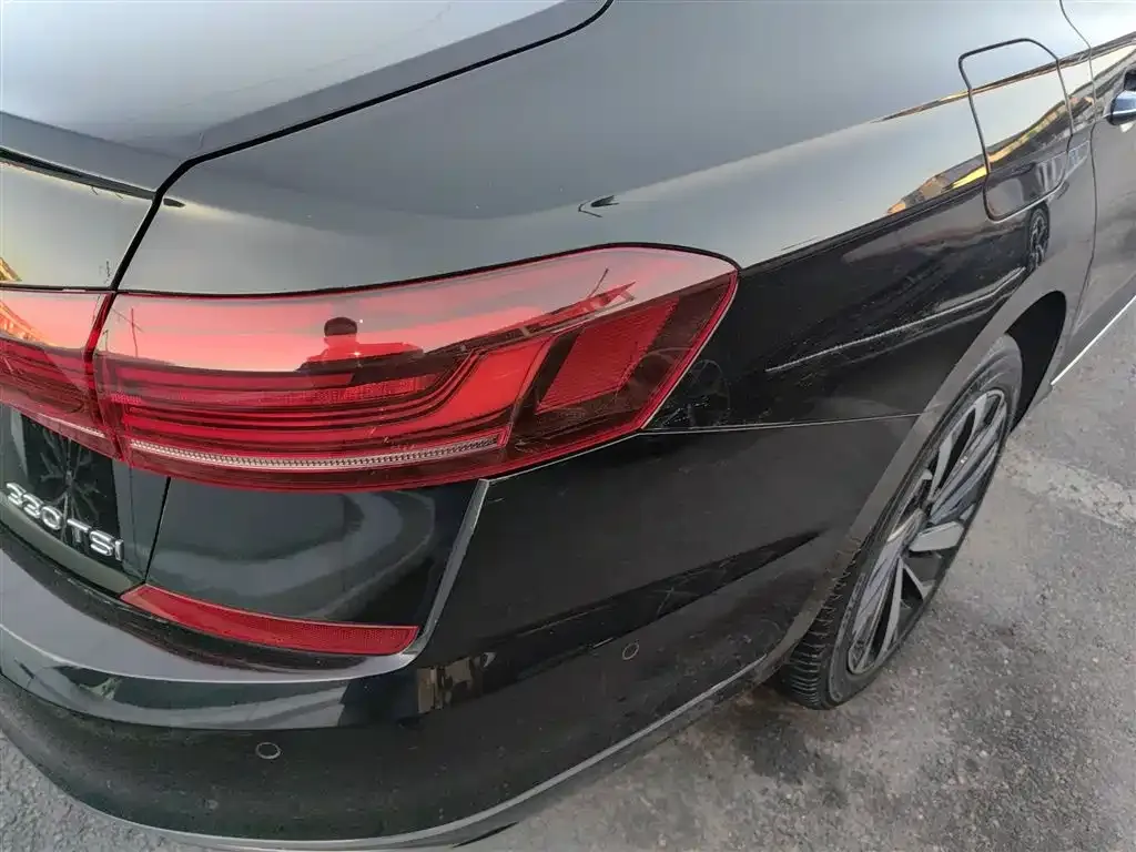Volkswagen Passat — фото 4