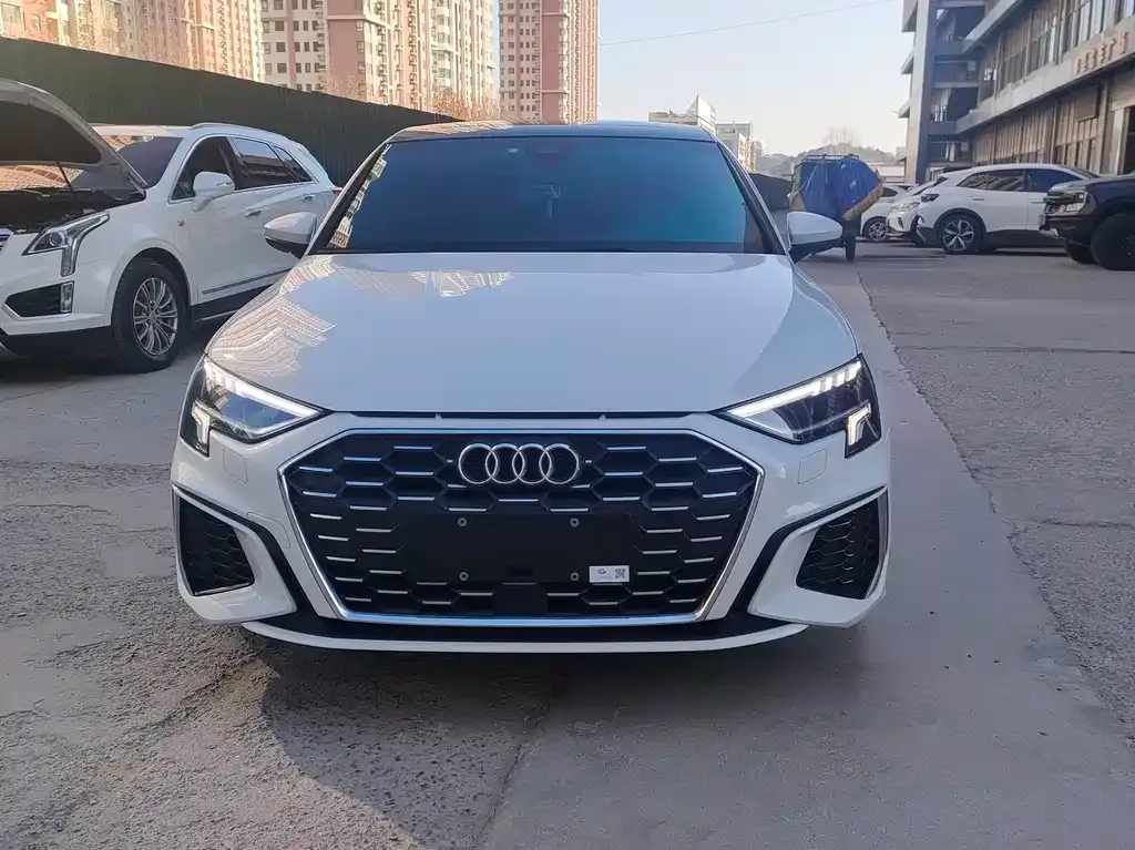 Audi A3 — фото 2