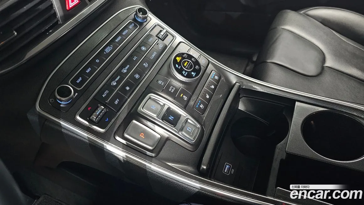 Hyundai Santafe — фото 8