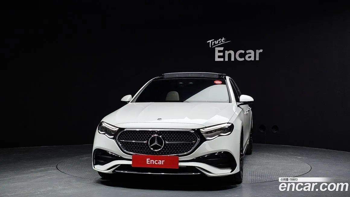 Mercedes-Benz E-Class — фото 5