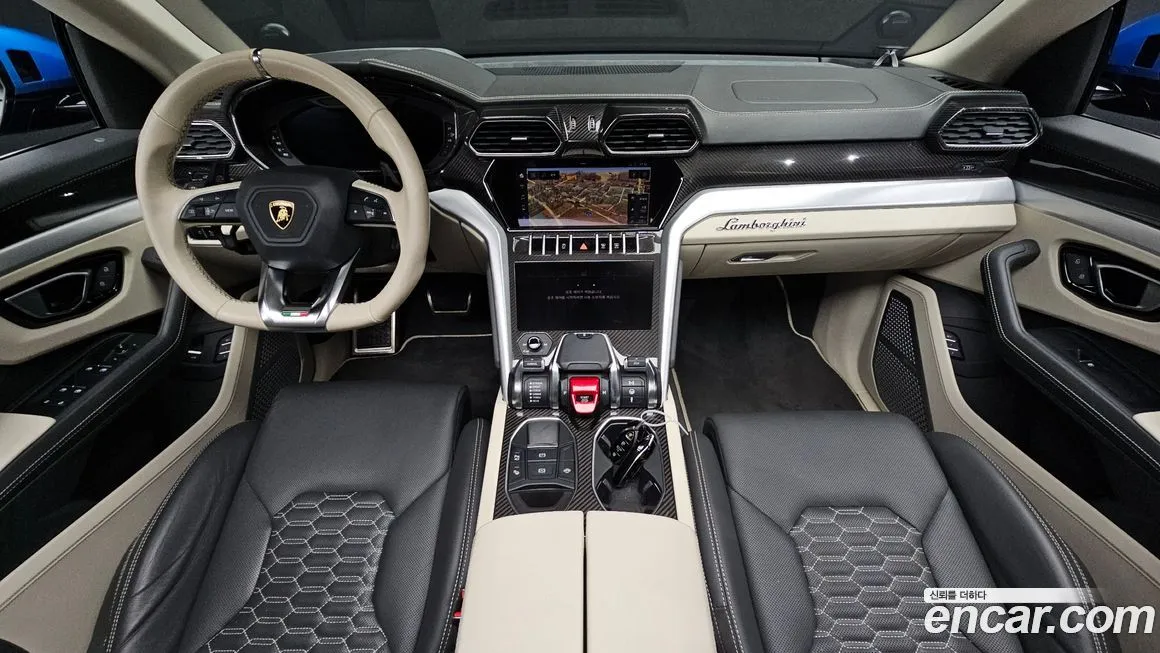 Lamborghini Urus — фото 7